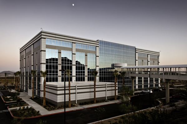 Loma Linda University Medical Center Lets Light In With Metal Wall Systems 7264