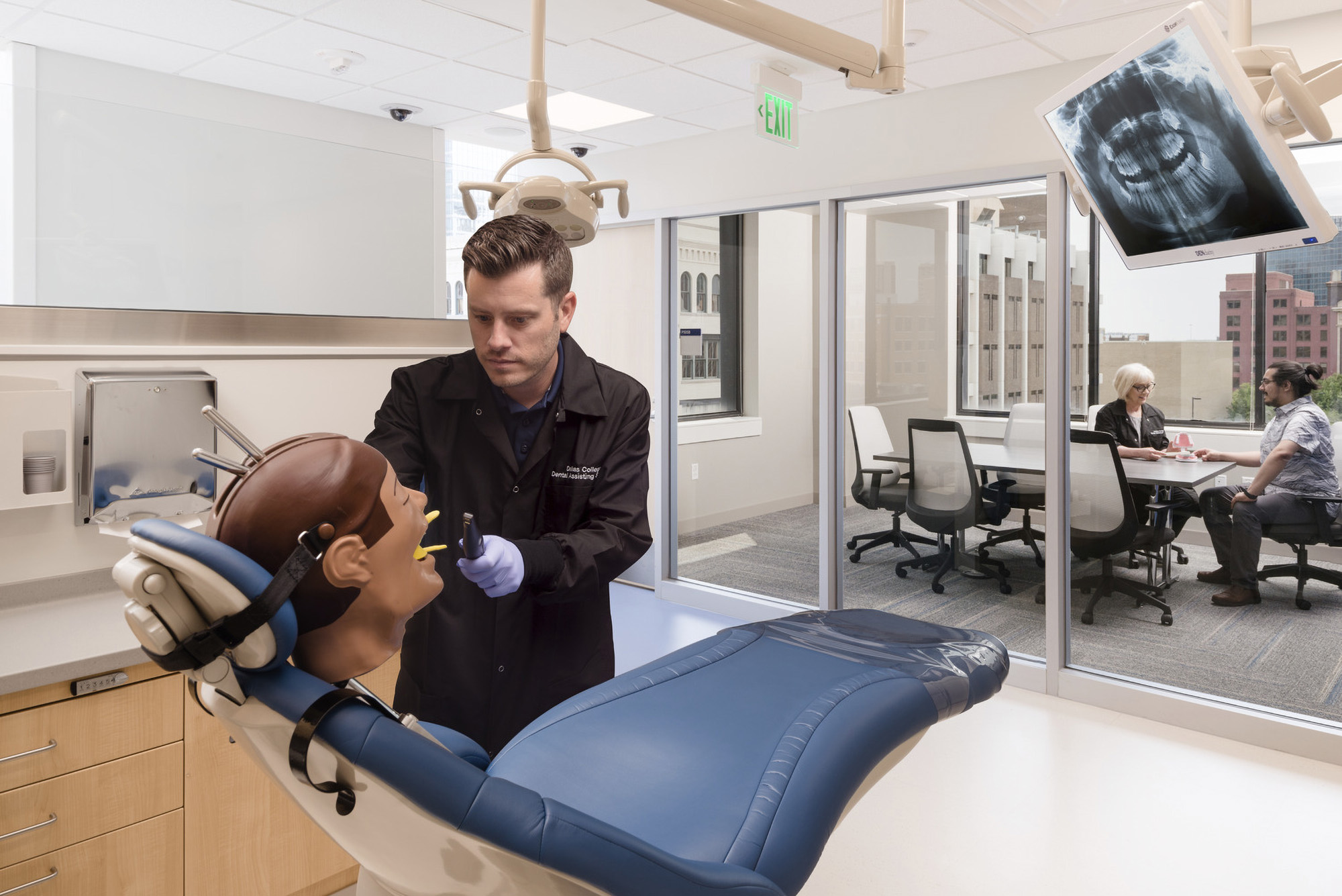 Flexible operatories at Dallas College can be used for either simulation or patient care