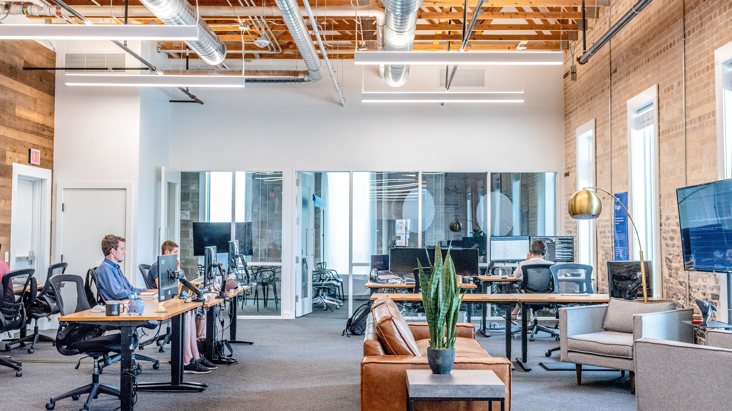 Unlocking Sustainability: Smart Access in the Coworking Space