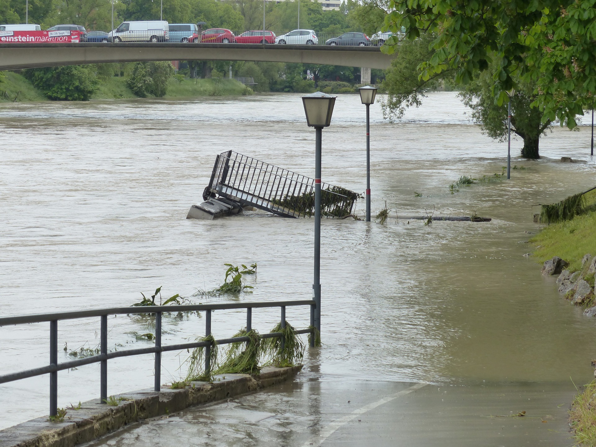 U.S. is reducing floodplain development in most areas