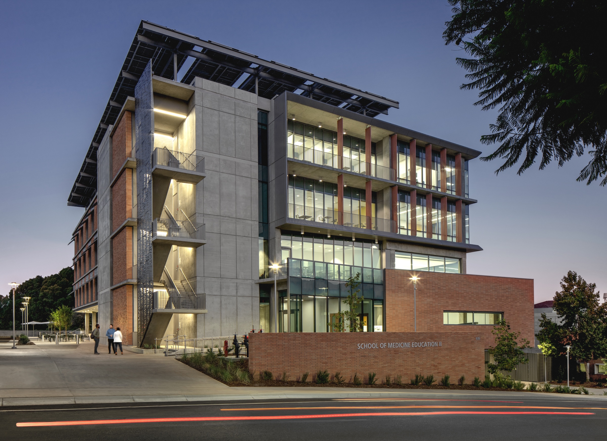 The University of California, Riverside, School of Medicine has opened the 94,576-sf, five-floor Education Building II (EDII). Photo: Bill Timmerman Photography