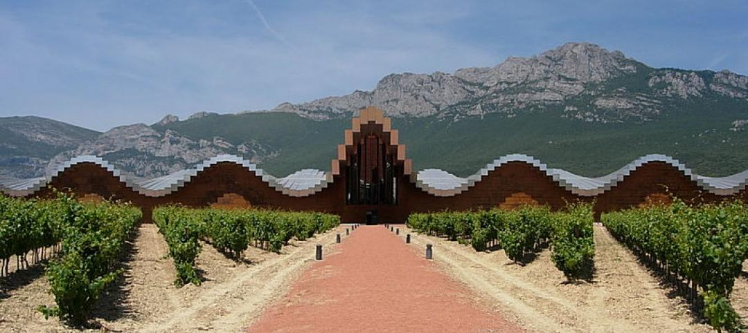 The Ysios winery, also designed by Calatrava, also has had design flaws that res