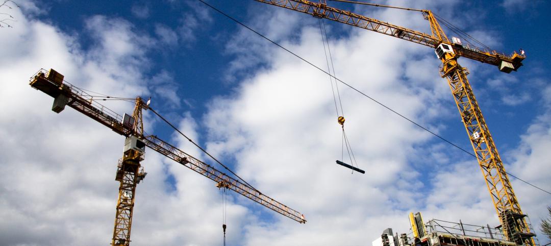 Construction Crane Index: Most major markets’ crane counts increase or hold steady in third quarter Image by Jürgen Rübig from Pixabay